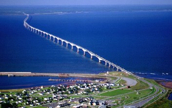 Confederation-Bridge1